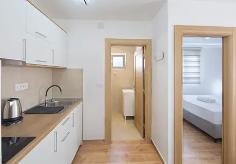 Apartman sa 1 Spavaćom Sobom — 4/13