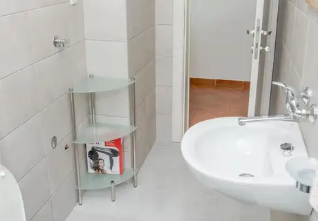 Apartman sa Pogledom na Vrt — 8/14