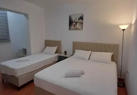 Apartman sa Pogledom na Vrt — 9/14