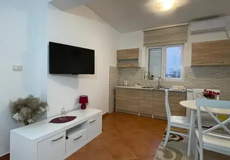 Apartman sa Pogledom na Vrt — 10/14